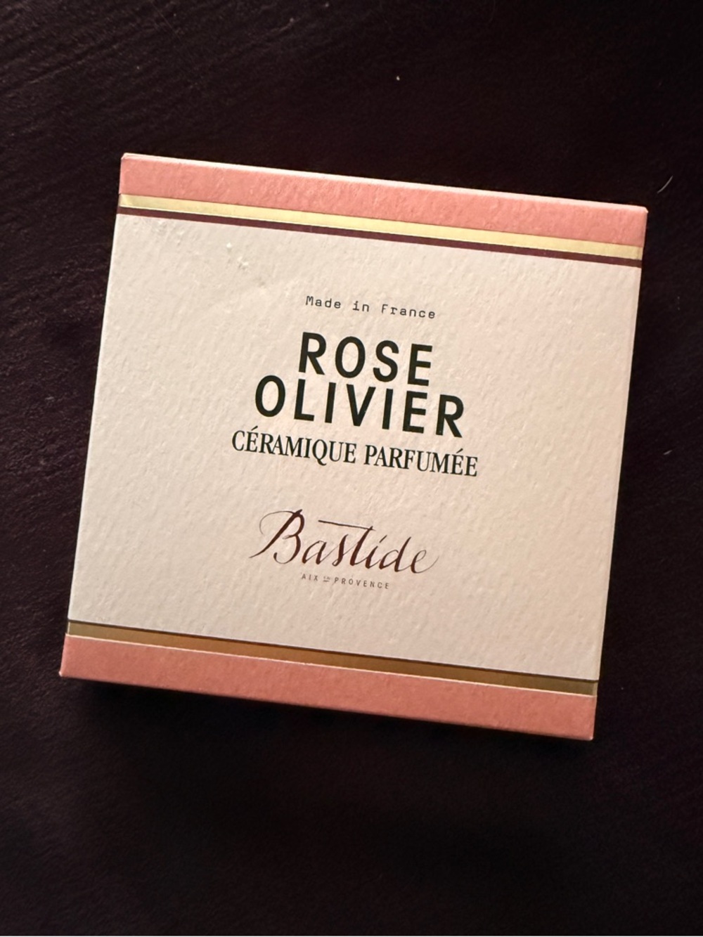 Bastide Rose Olivier Scented Ceramique Parfumee Disk. Made in France.